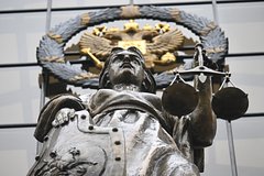 Арест бывшего руководителя СКР Тамбиева