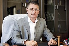 Доктор Мясников рассказал о дружбе с Соловьевым и его помощи