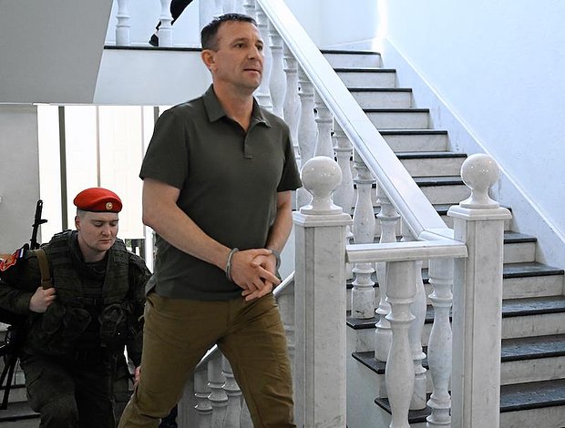 Генерала Попова оставили в СИЗО