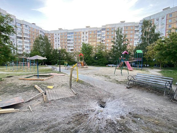 Мэр показал последствия удара ВСУ по Белгороду