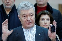 На Украине обвинили Порошенко в отсутствии укреплений