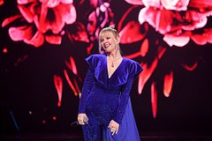 Певица Валерия раскрыла отношение к откровенным фото своей невестки