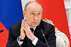 Путин пообещал обеспечить достойные условия труда гражданам Узбекистана