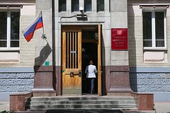 Требующий лекарства для трехлетнего сына со СМА уралец вышел на пикет в Москве