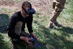 Украинский дрон-камикадзе атаковал объект связи в Белгородской области
