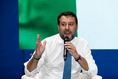 В Италии призвали остановить генсека НАТО из-за его слов об ударах по России