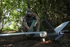 Беспилотник самолетного типа сбит при попытке атаковать Россию