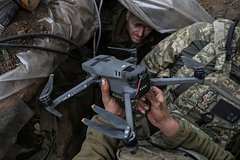 Дрон-камикадзе ВСУ сдетонировал на парковке российского сельхозпредприятия