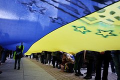ЕК даст рекомендацию начать переговоры о вступлении Украины в ЕС