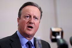 Глава МИД Британии заявил о попытках убедить Трампа не блокировать поддержку Украины
