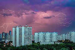 Москвичей предупредили о грозе