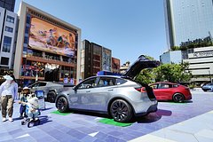 Названо препятствие для автопилота Tesla в Китае