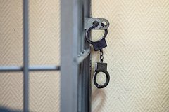 Оправданного по делу ЧВК «Енот» бывшего офицера ФСБ освободили в зале суда