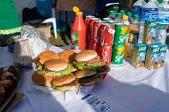 Россиянин укусил за ухо клиента фастфуда в ожидании заказа