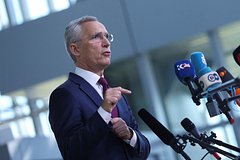 Столтенберг заявил о преследовании российских шпионов