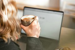 В Госдуму внесли запрещающий рекламу на сайтах нежелательных организаций законопроект