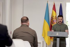 В Крыму призвали ввести санкции за узурпацию власти на Украине