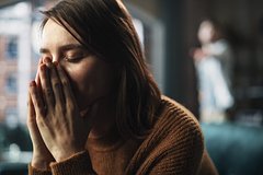 Женщина узнала о секретном увлечении мужа и задумалась о разводе после восьми лет брака