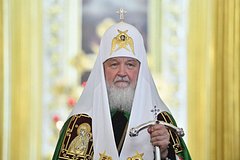 Ездившего на СВО священника лишили сана. Его обвиняли в краже гуманитарки и называли страшнейшим преступником