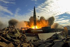 «Искандеры» ударили по двум эшелонам ВСУ с западной техникой