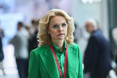 Названа доля производимых в России лекарств