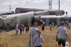 Пассажир сошедшего под Волгоградом поезда рассказал о спасении других
