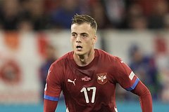 Трансфер сербского футболиста в «Зенит» оказался на грани срыва из-за правительства России