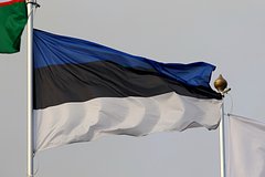 В Эстонии захотели отобрать деньги у бедных